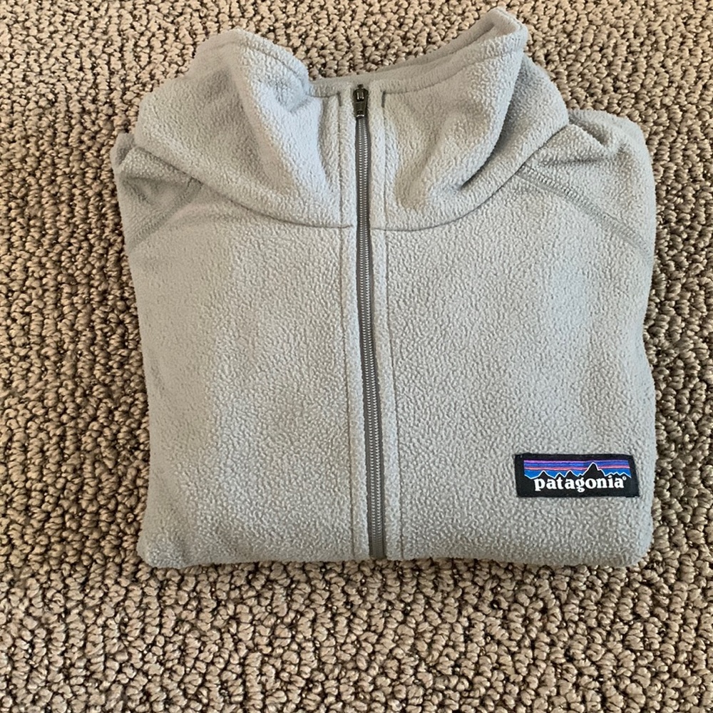Patagonia fleece 3 quarter zip